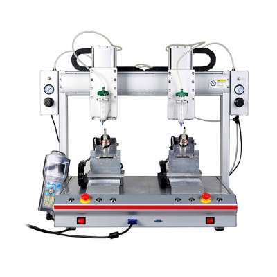 Green Desktop Dispensing Robot 331 331R 431 5331R 334411 334411R Automatic Dispensing Robot Plastisol Dispensing Robot